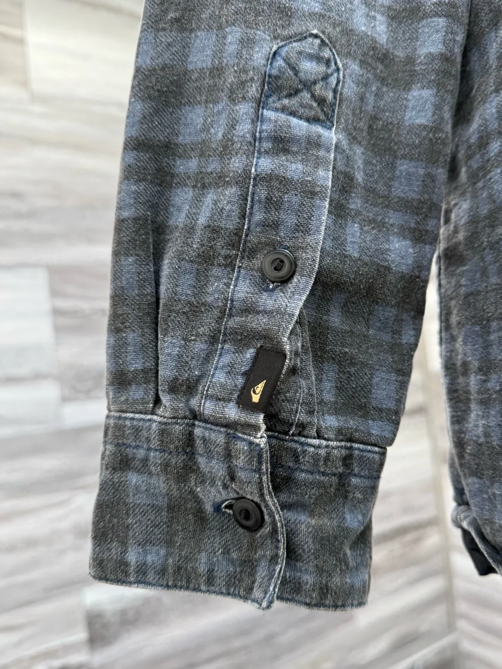 M’s XXL Quiksilver Plaid Flannel Shirt Jacket with Quilted Lining